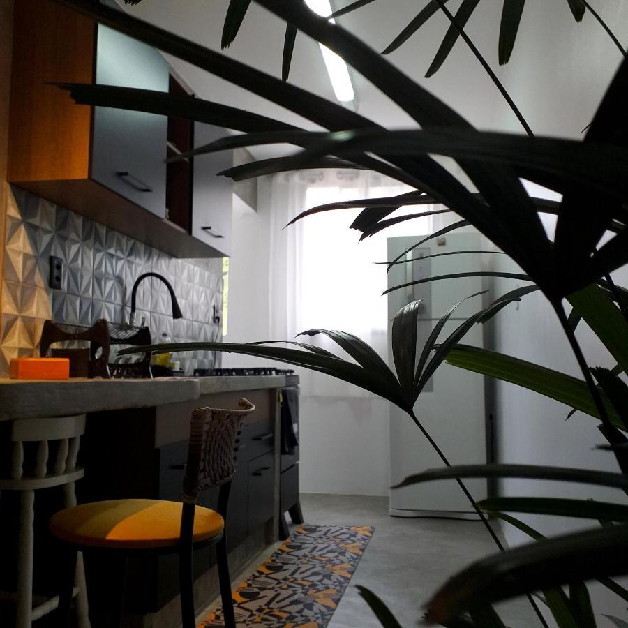Apartamento Dona Frida Prainha Com Wifi Pe Na Areia Caraguatatuba Eksteriør bilde